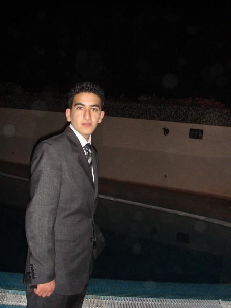 en mode================< costard